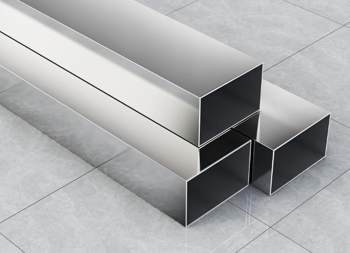 方矩型管從15x15mm~1000x1000mm壁厚從0.8mm-40mm